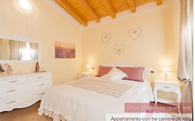 Nina Guest House